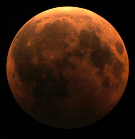 December 21, 2010 Full moon eclipsed
